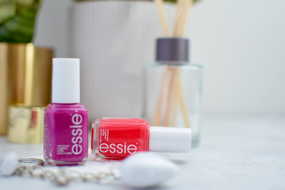 Photo nail polishes