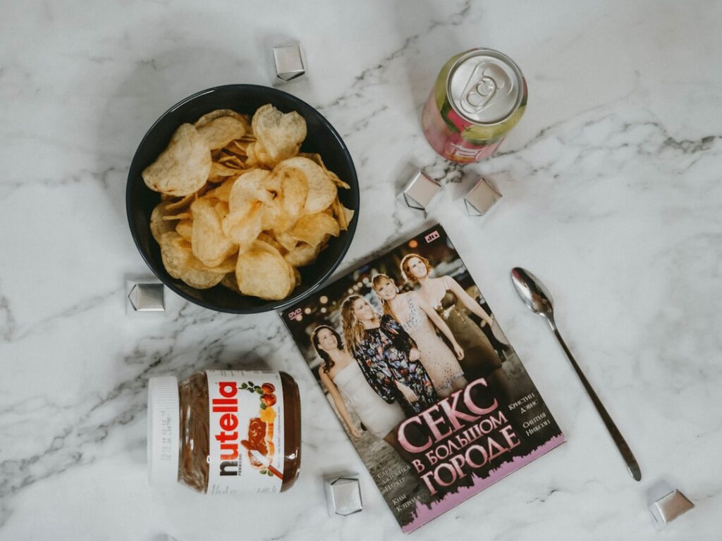 Photo roadtrip music snacks